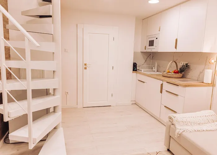 Stylish Apartments At Ruin Pub District